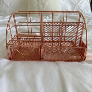 Desk organizer rose gold